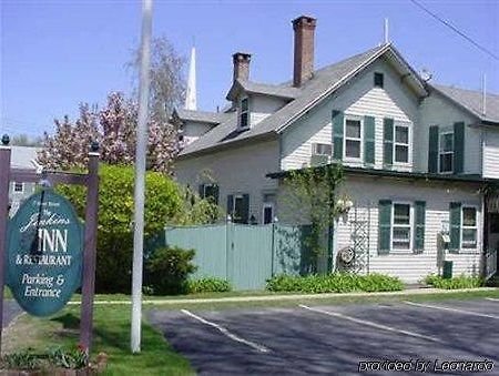 The Jenkins Inn Barre Dış mekan fotoğraf